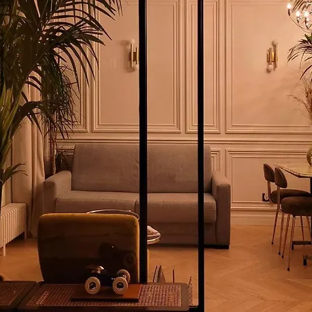 Refined In Montmartre