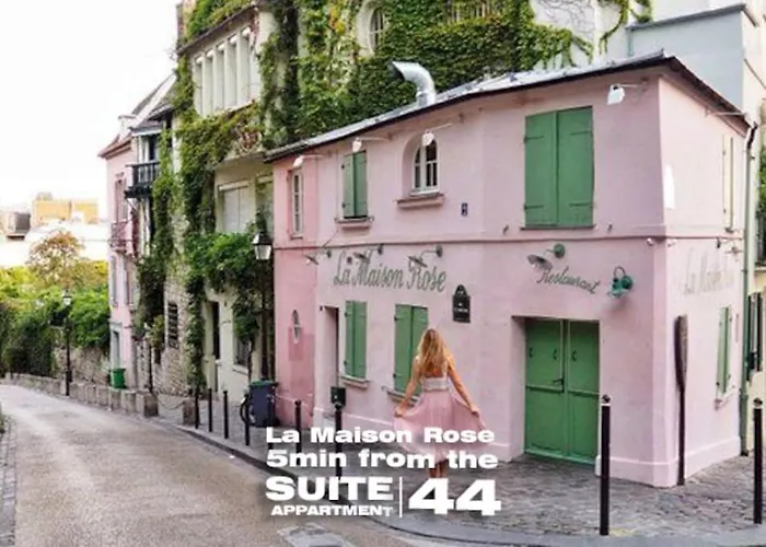 Refined In Montmartre *