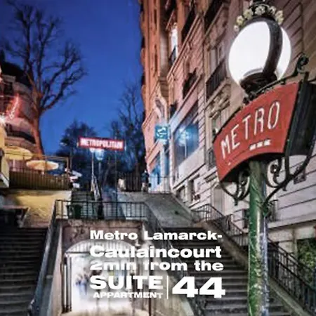 Refined In Montmartre פריז
